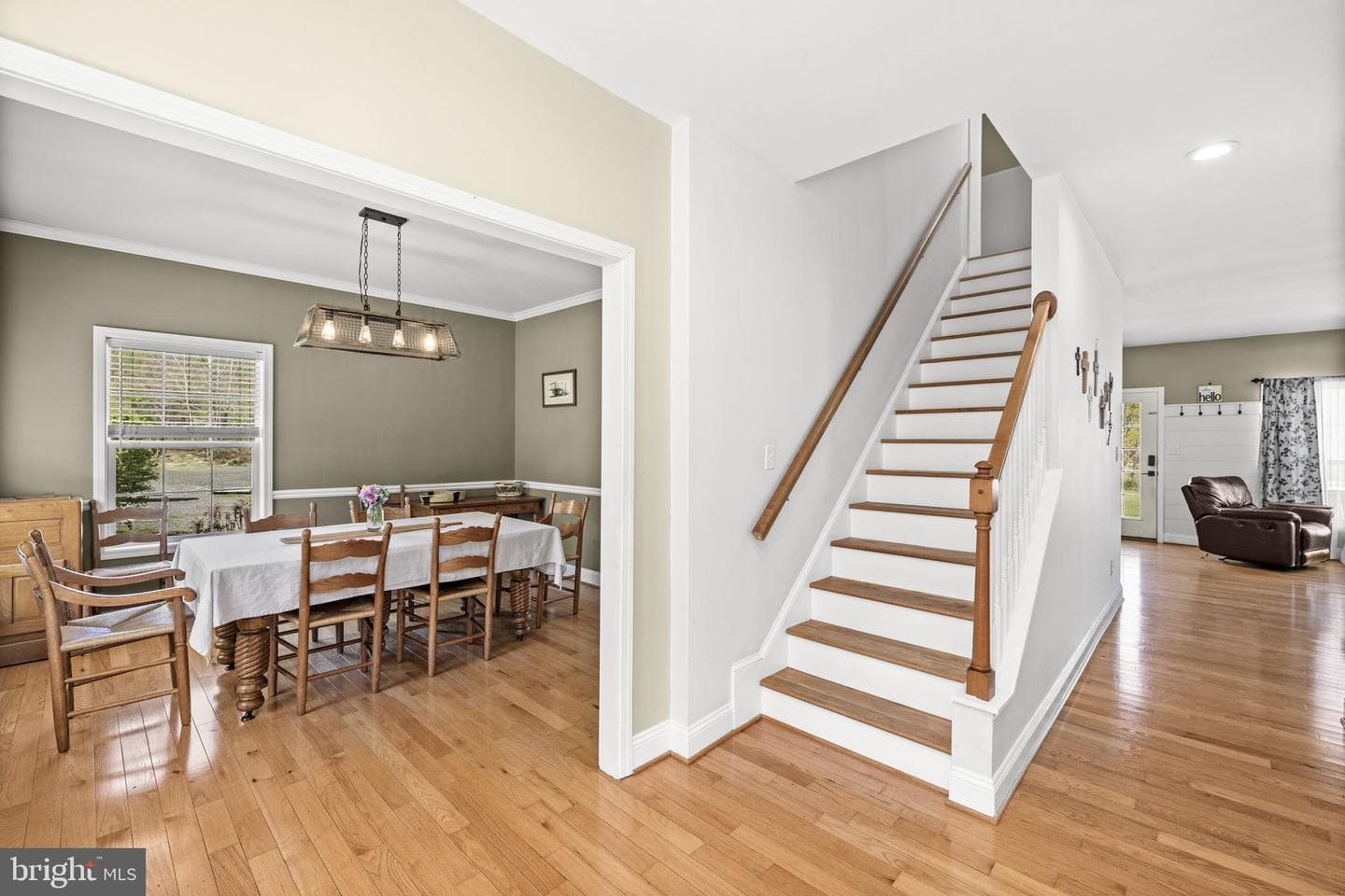3063 Etlan Road photo 6