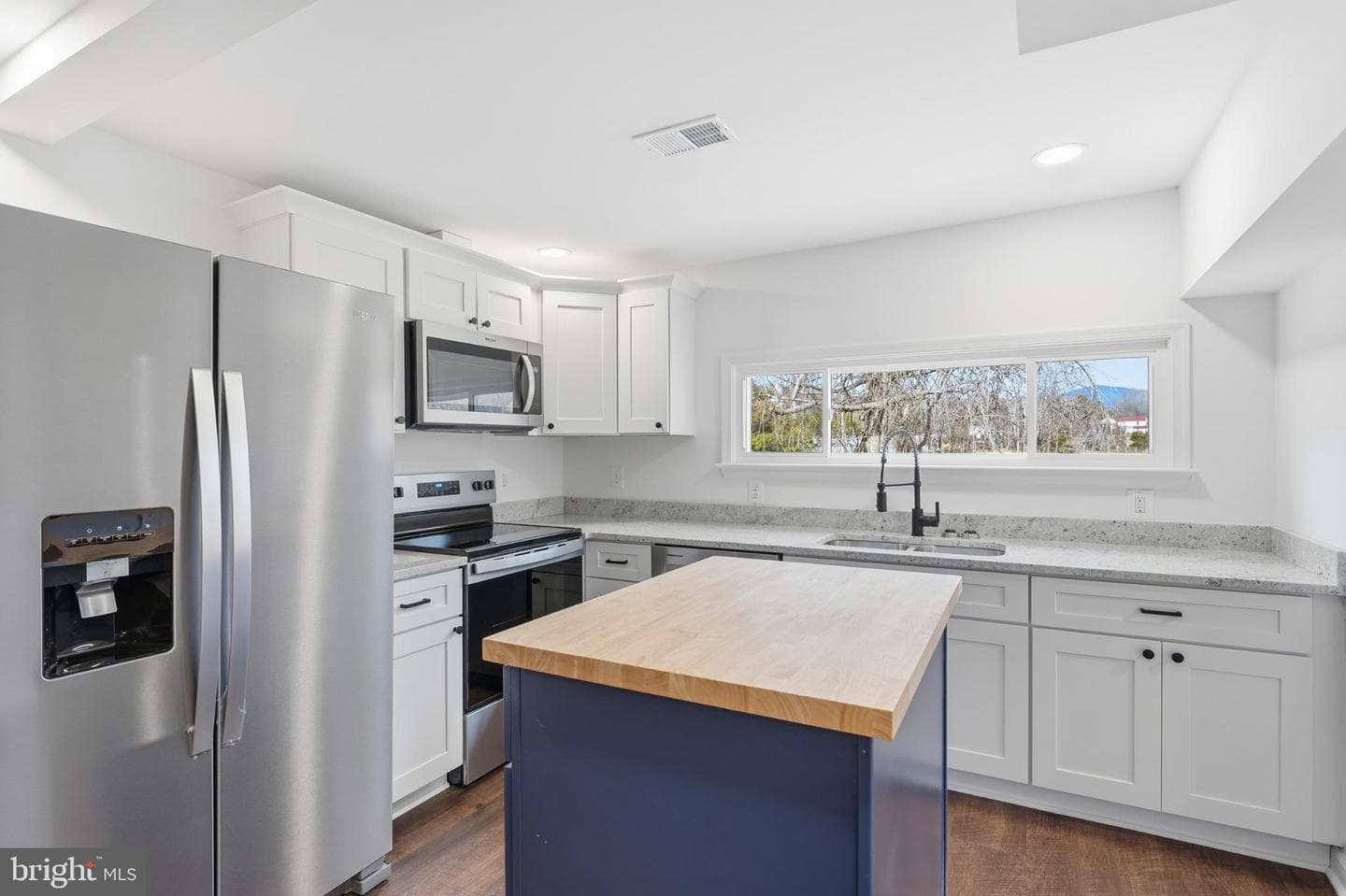 399 Shelby Road photo 5