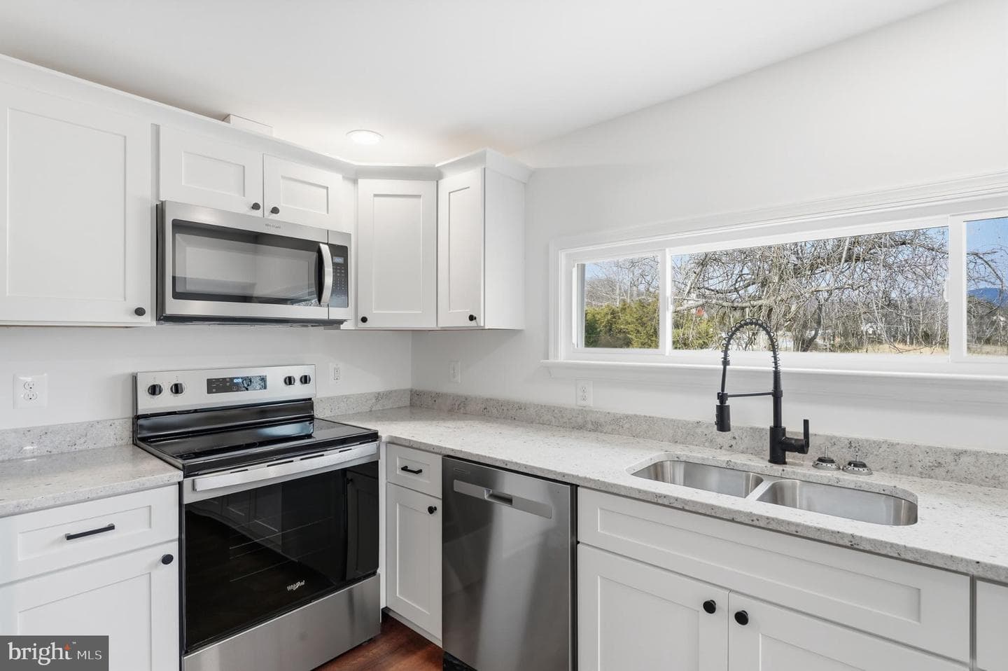 399 Shelby Road photo 6