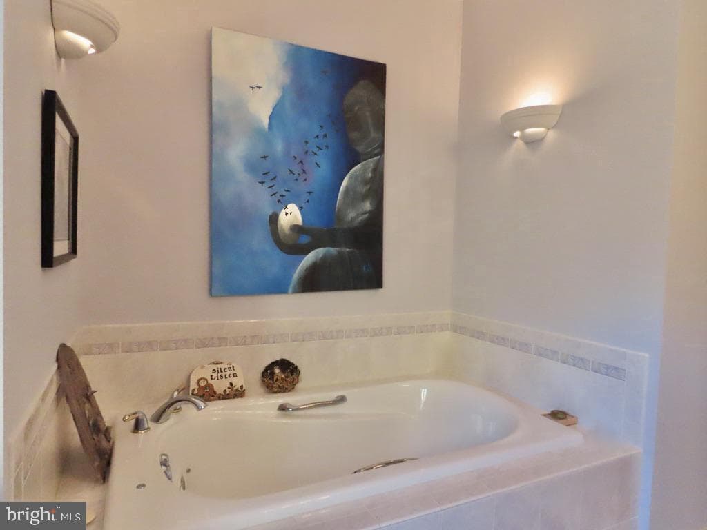 3016 Etlan photo 25