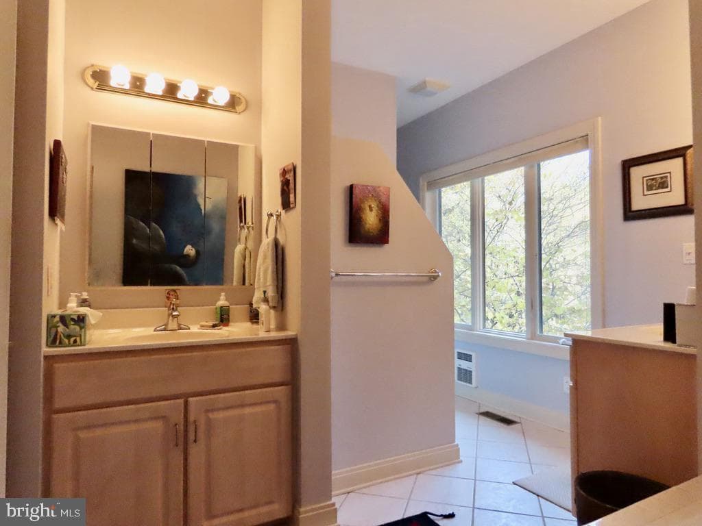 3016 Etlan photo 26