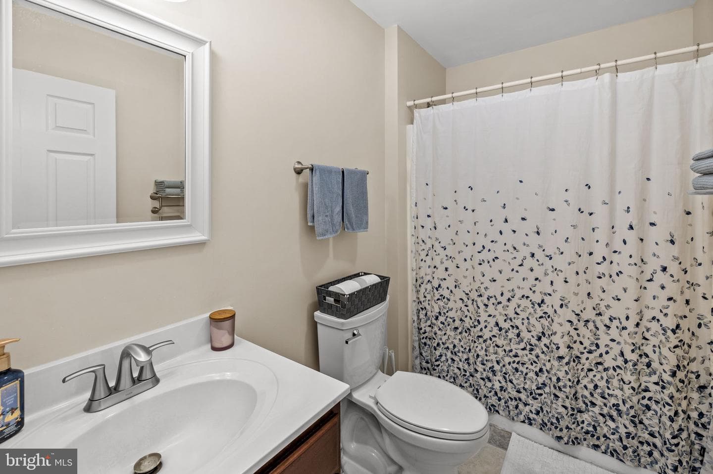 64 Rolling Green Lane photo 30