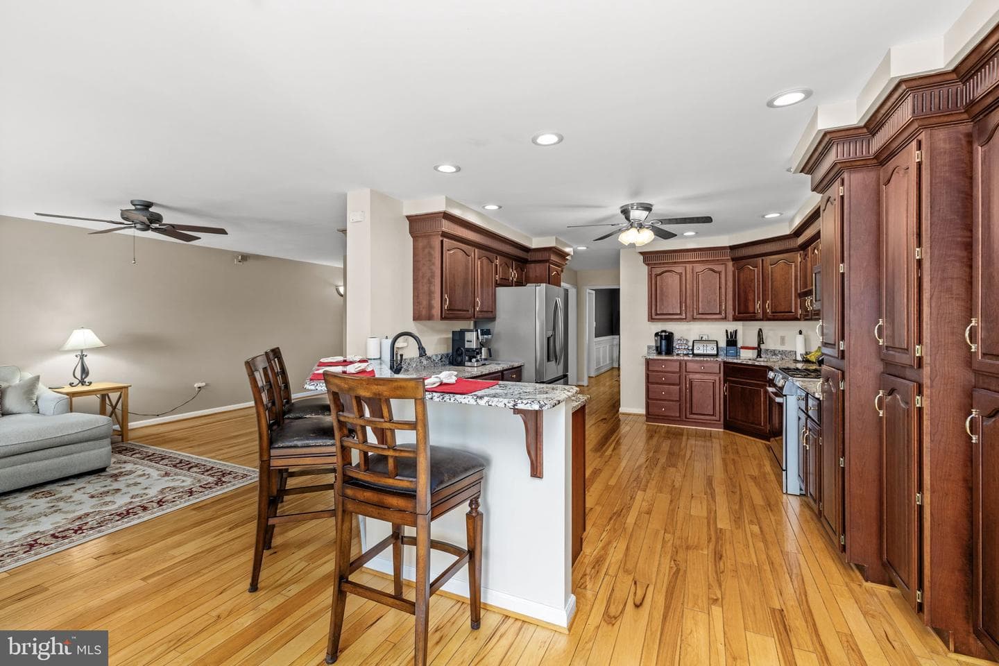 64 Rolling Green Lane photo 36