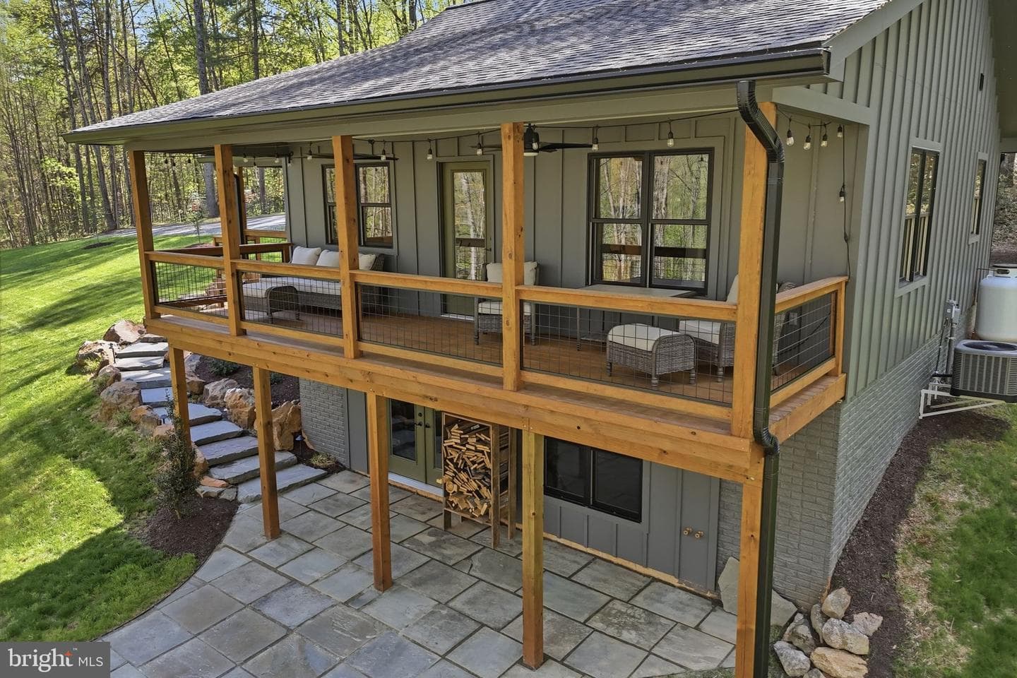 677 Weaver Hollow Road photo 31