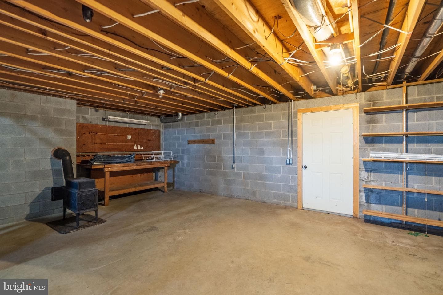359 Malvern Drive photo 29