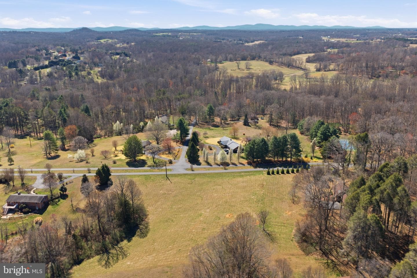 359 Malvern Drive photo 47