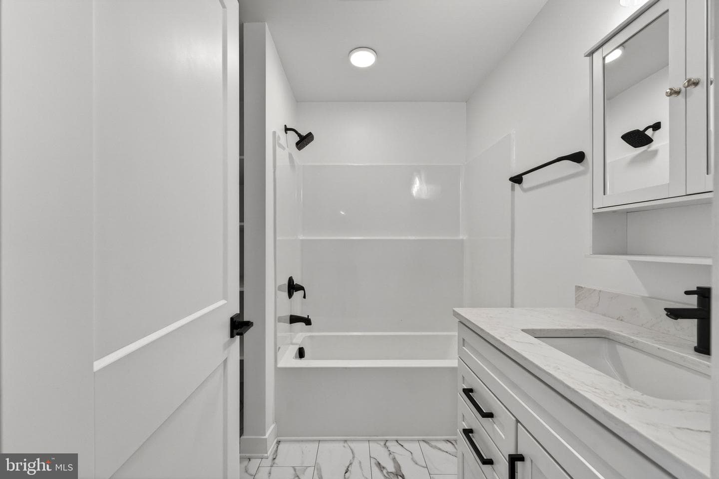 850 Oak Park photo 20