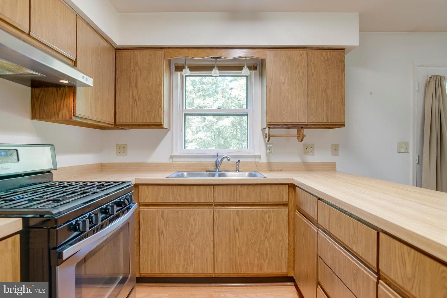 803 Weaver Hollow Road photo 6