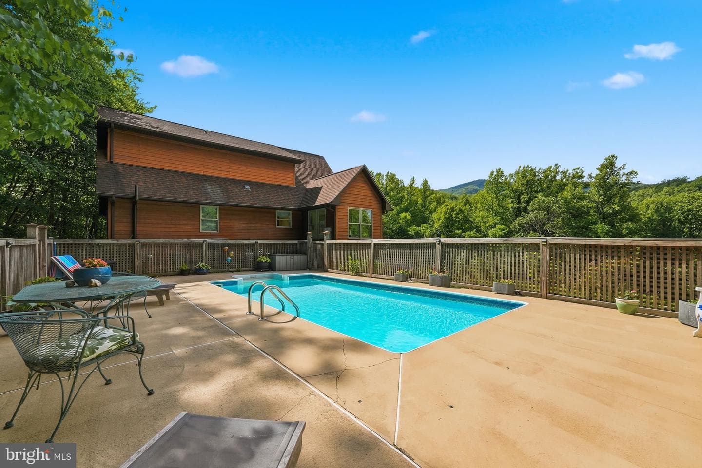 2411 Quaker Run Road photo 3