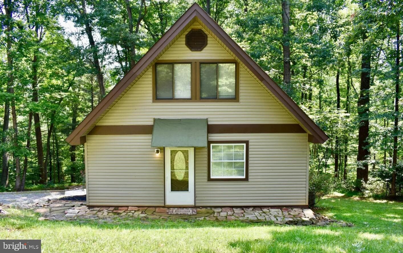 221 S Honeysuckle Lane photo 4