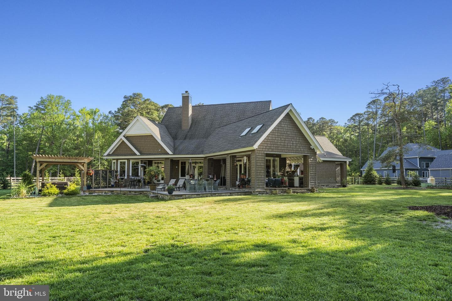 553 Waterfront Lane photo 35