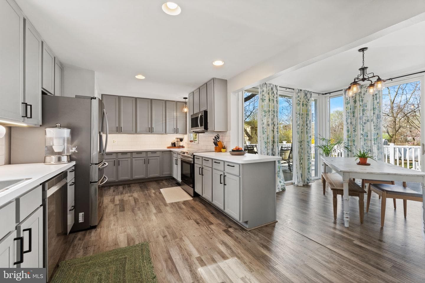 9026 Sudley Road photo 25