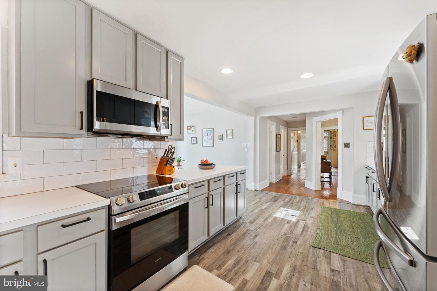 9026 Sudley Road photo 30
