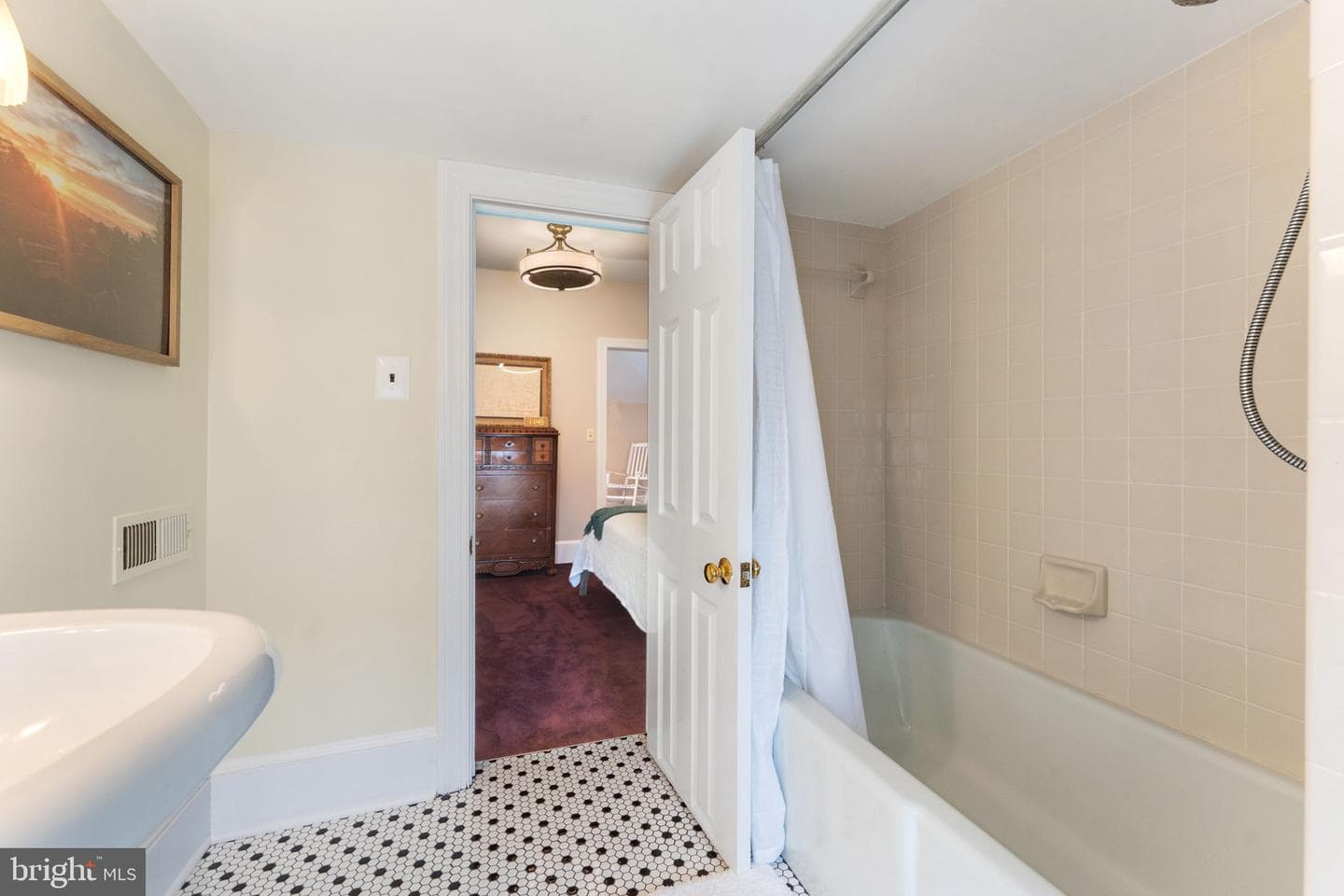 9026 Sudley Road photo 63