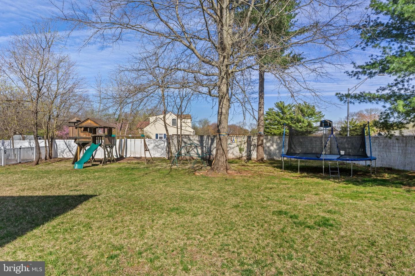 9026 Sudley Road photo 72