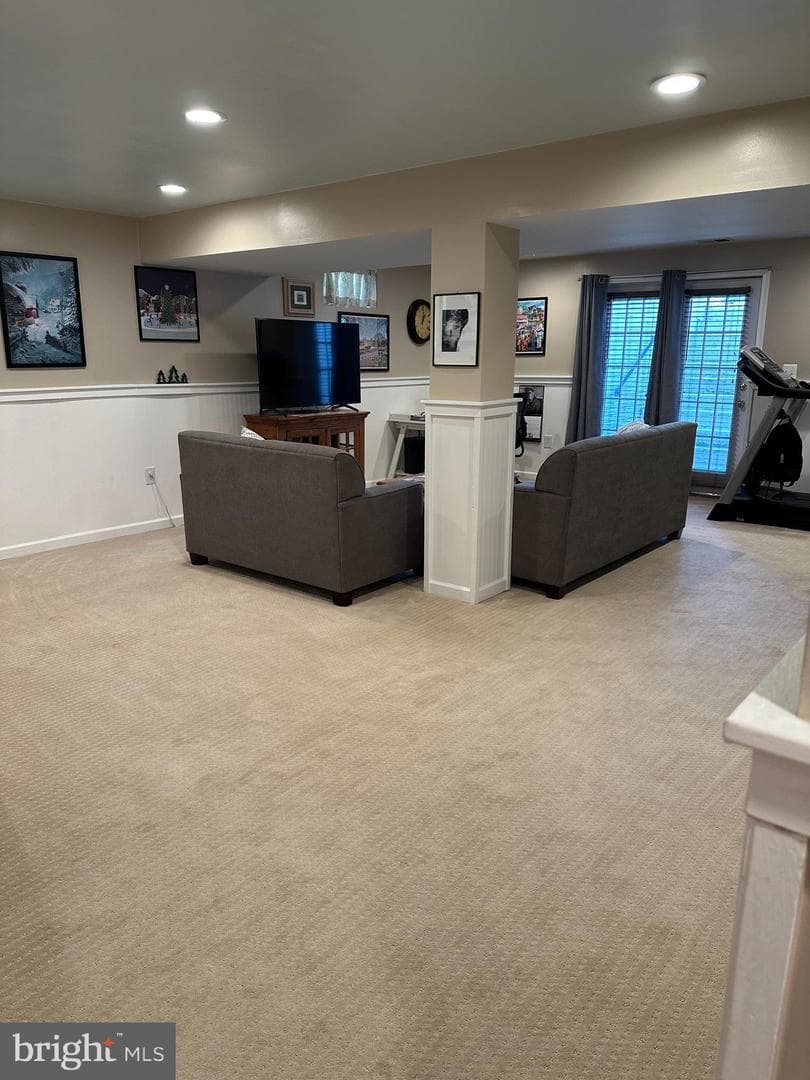 8594 Fitzgerald Farms Court photo 36
