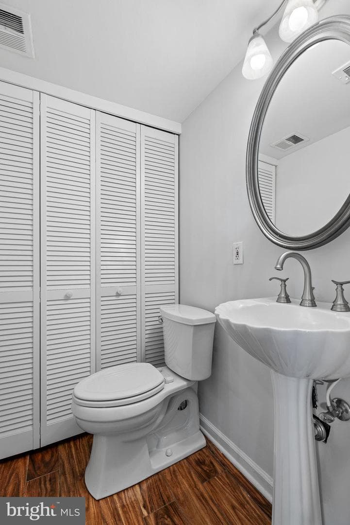 9279 Taney Road photo 13