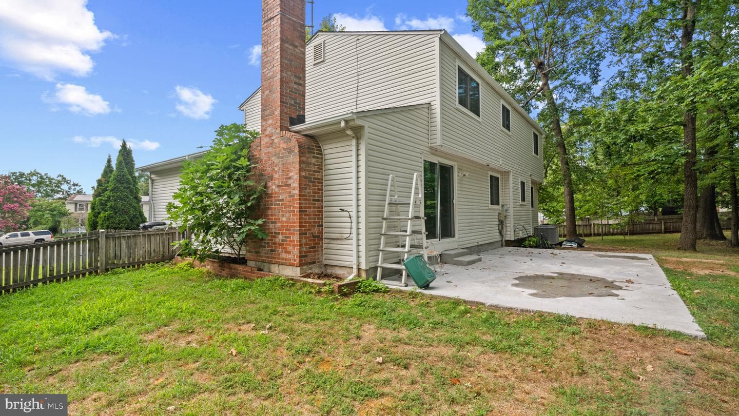 9251 Oakglen Court photo 36