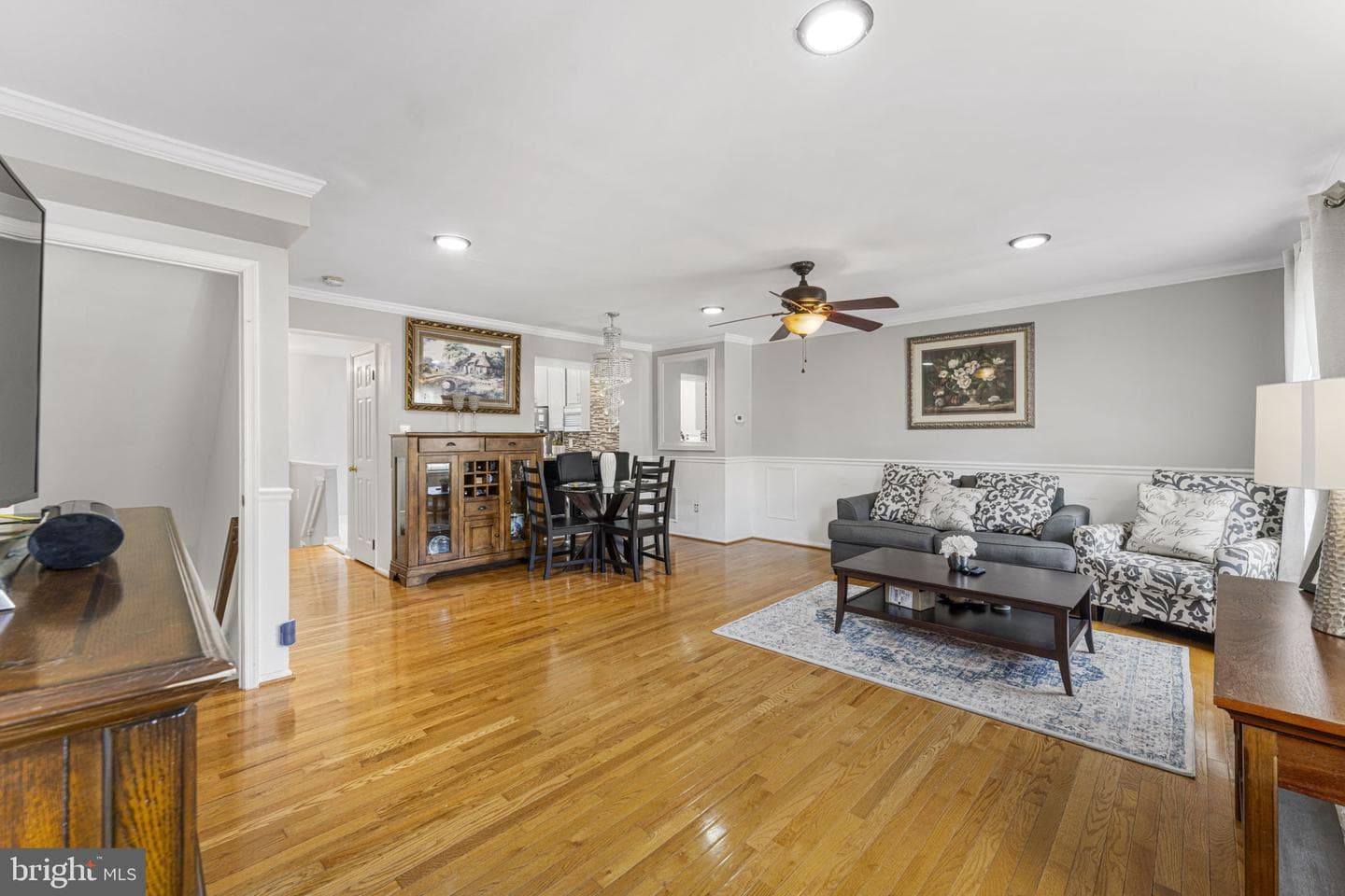 8733 Deblanc Place photo 20