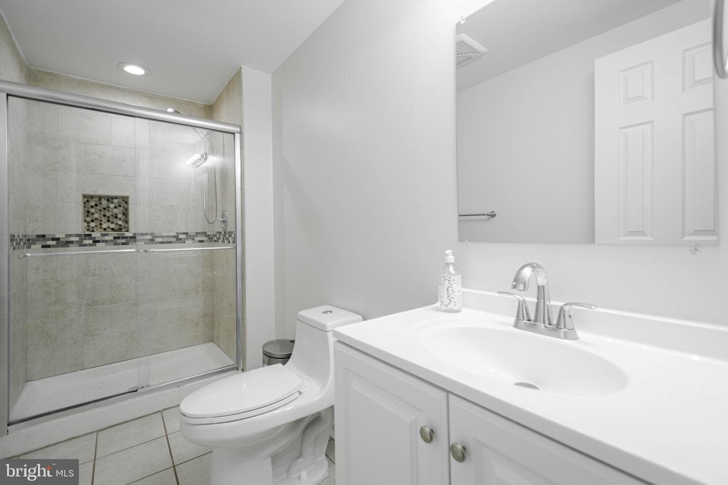 9005 New Britain Circle photo 15