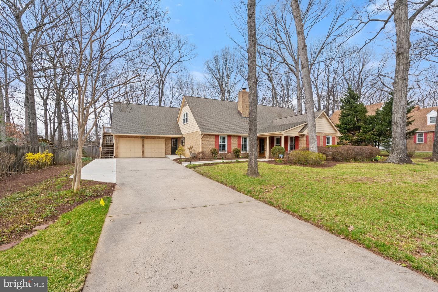 8895 Bond Court photo 3