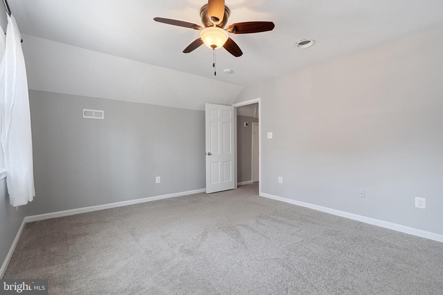 8895 Bond Court photo 53