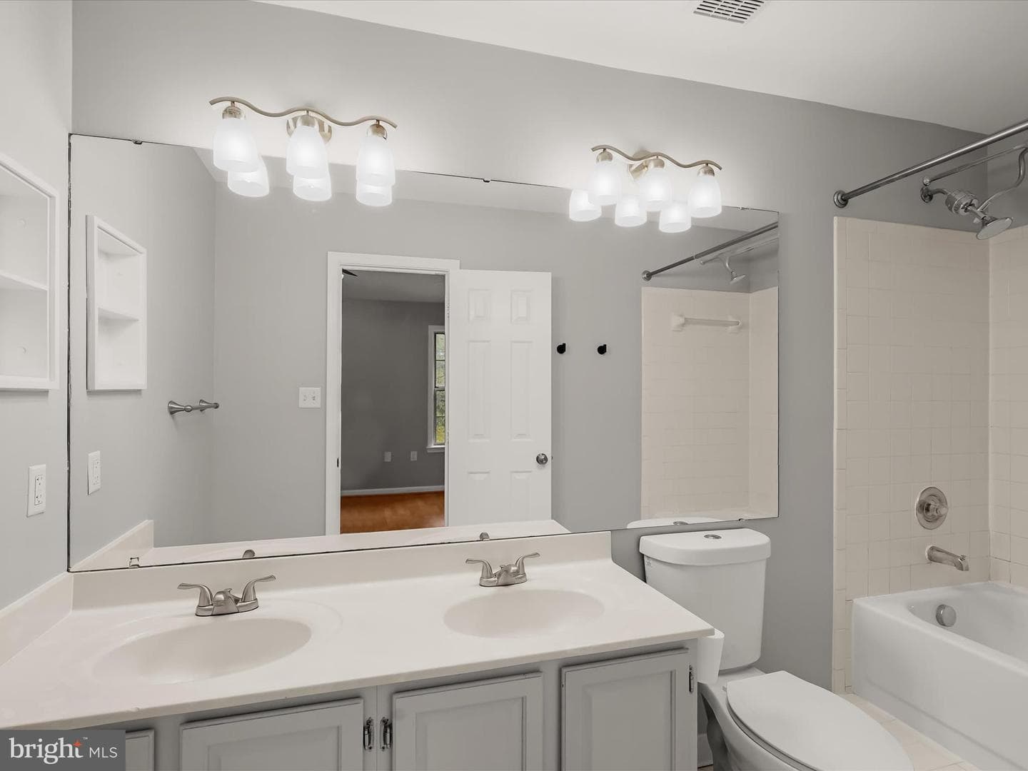 8628 Sanderling Drive photo 27