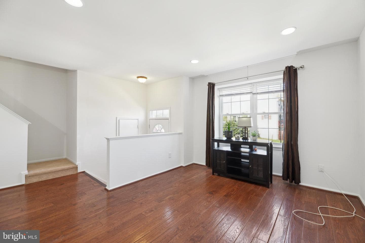 8791 Deblanc Place photo 5
