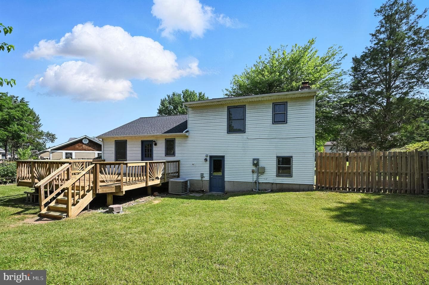 8591 King Carter Street photo 25