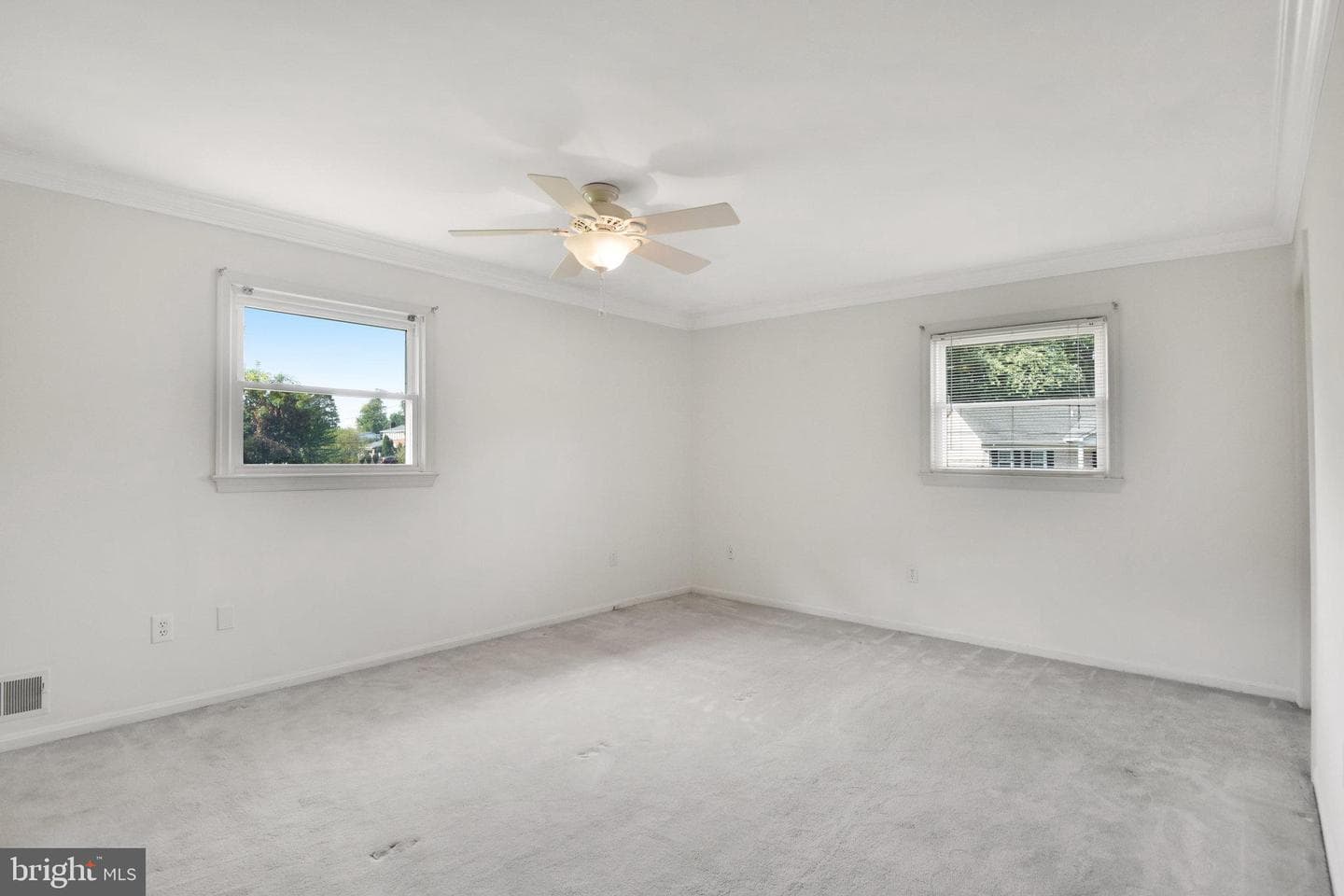 9511 Park Street photo 20