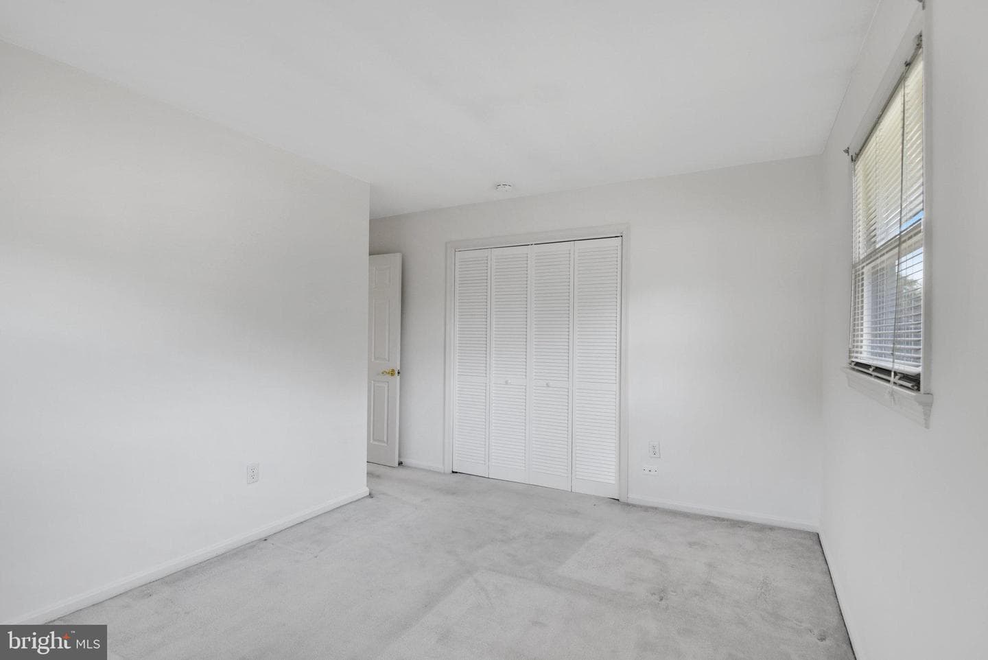 9511 Park Street photo 25