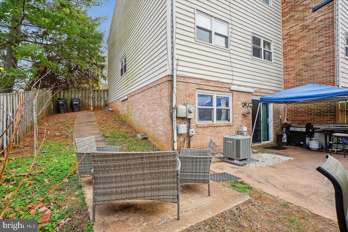 8347 Ivy Glen Court photo 15