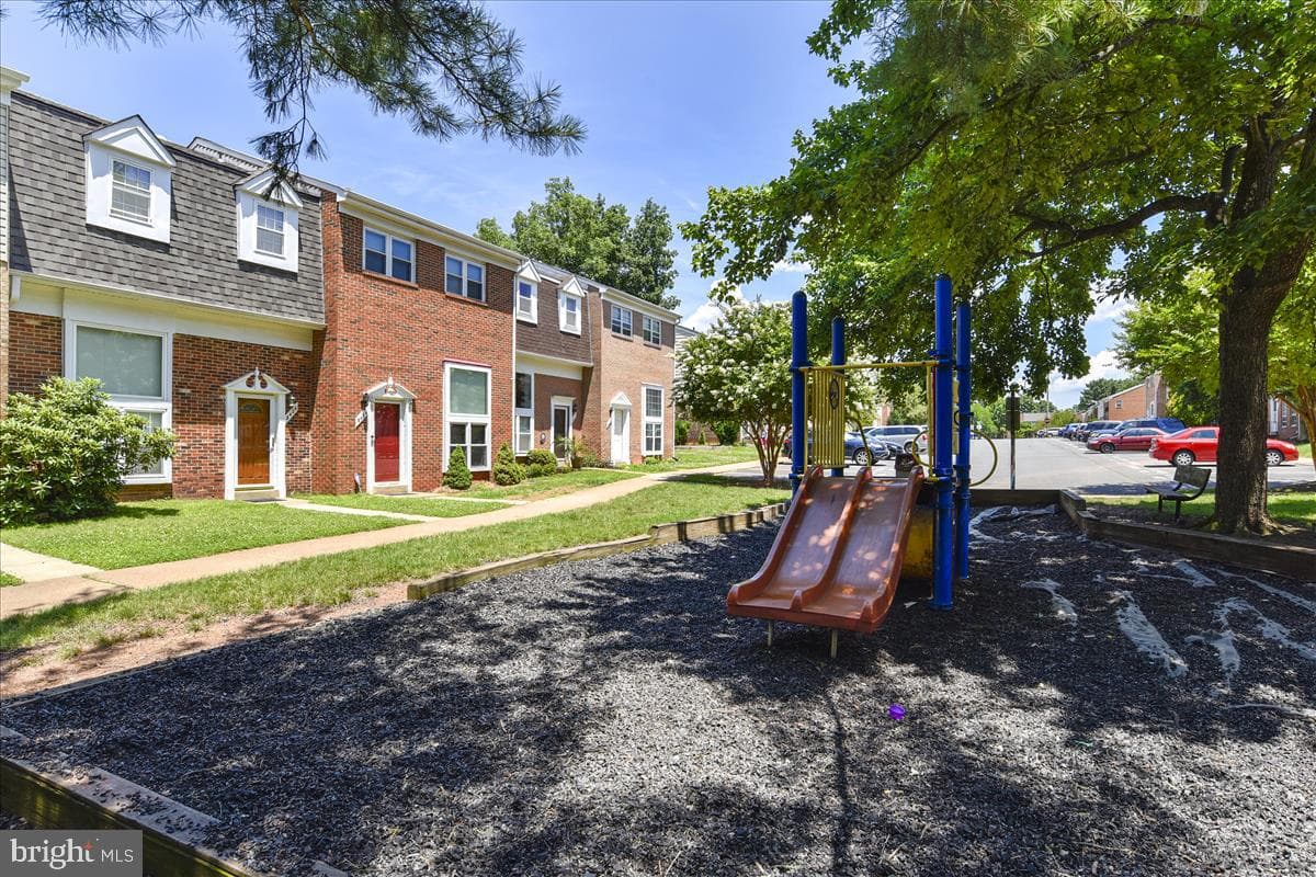 8347 Ivy Glen Court photo 42