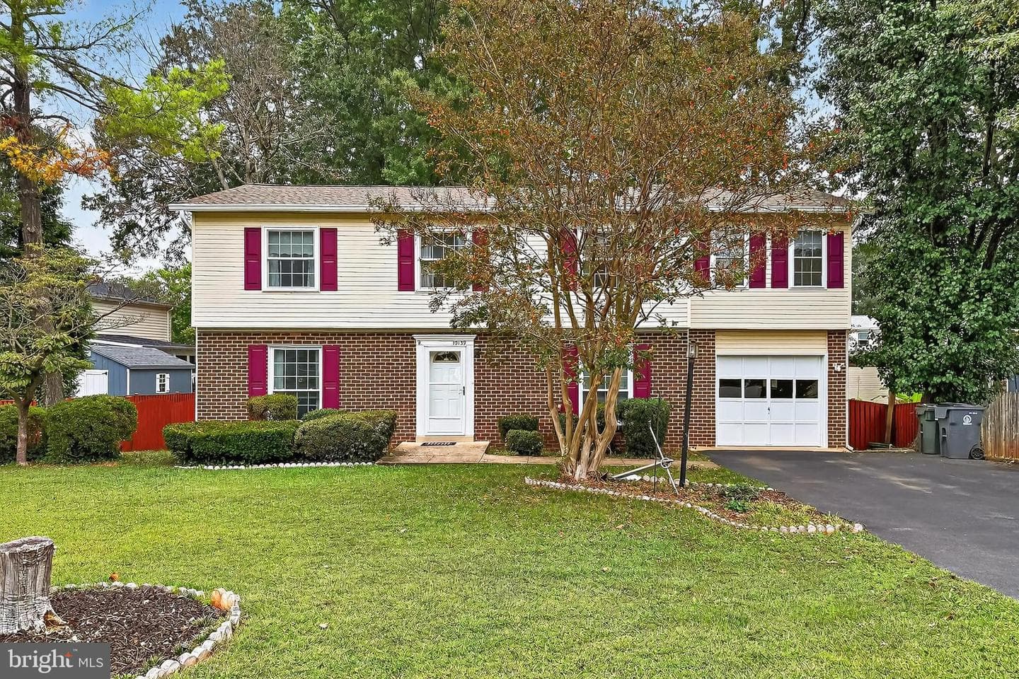 10139 Springhouse Court photo 5