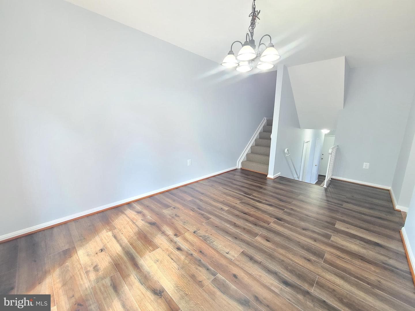8584 Liberia Avenue photo 12