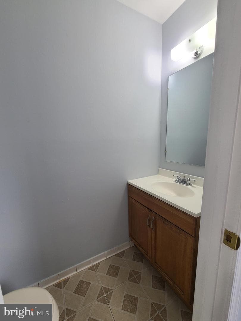 8584 Liberia Avenue photo 9