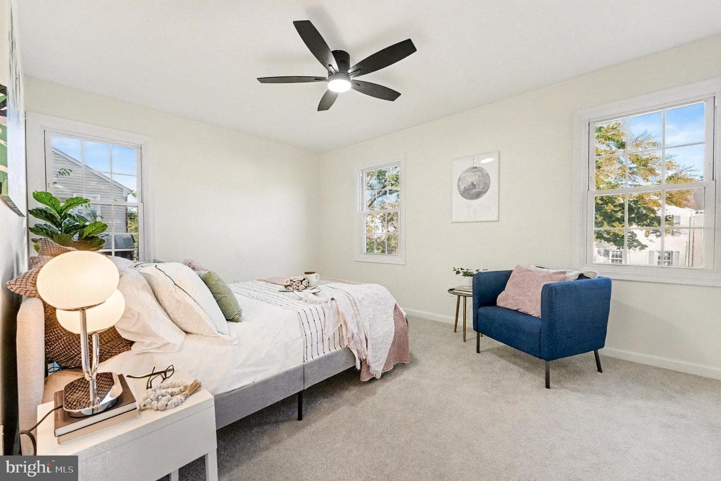 9269 George Street photo 16