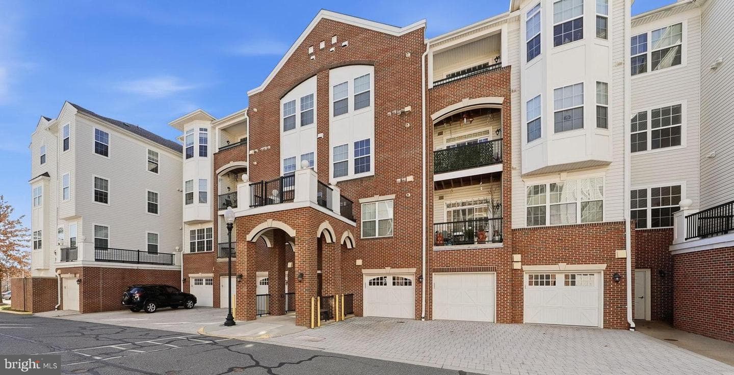 9202 Charleston Drive #406 photo 2