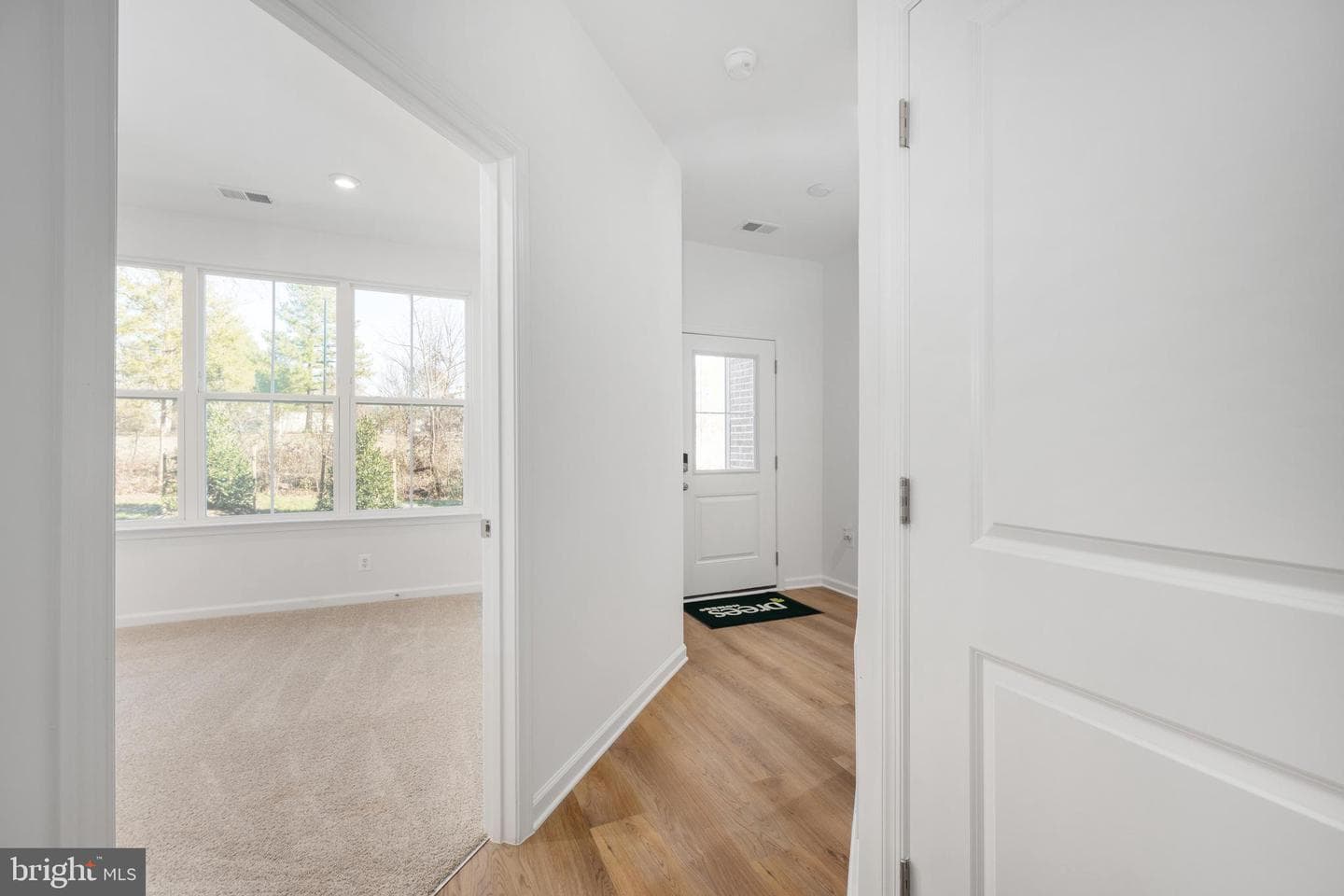 10157 Queens Way photo 13