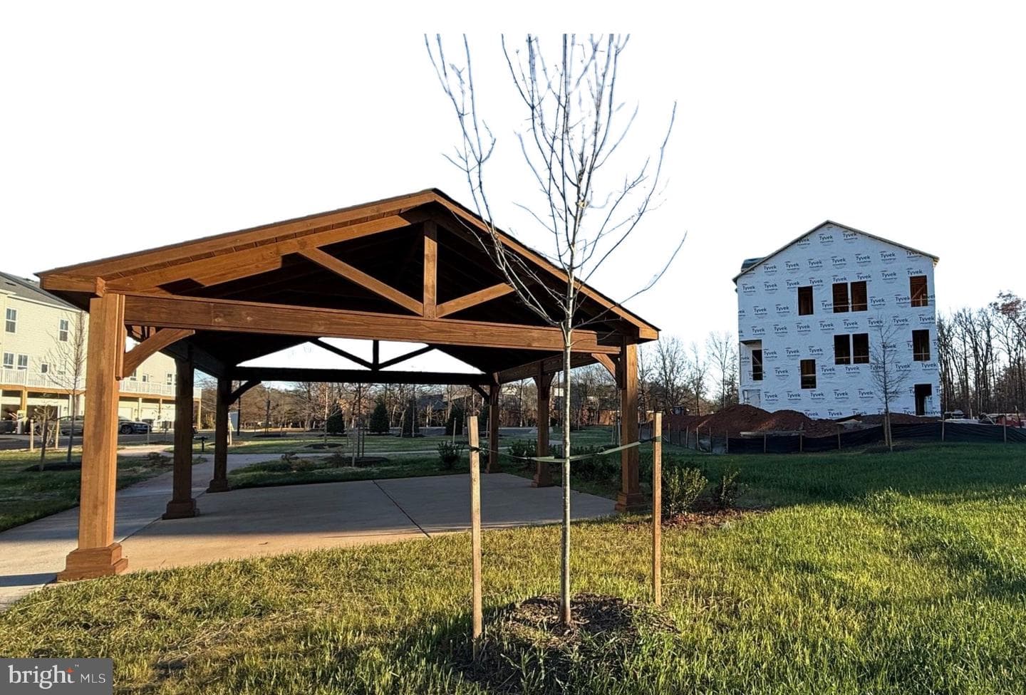 10161 Queens Way photo 40