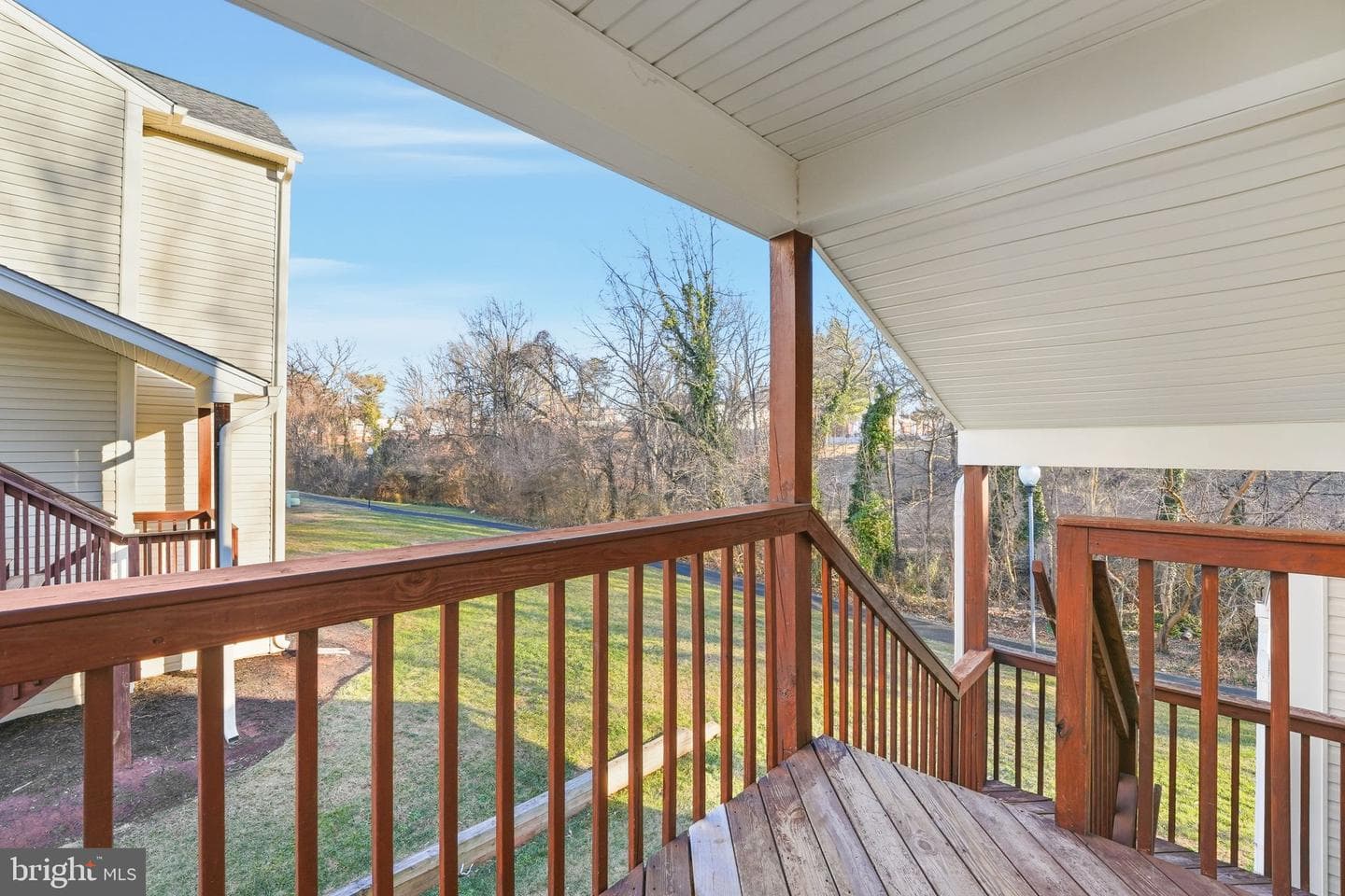 9458 Scarlet Oak Drive photo 5