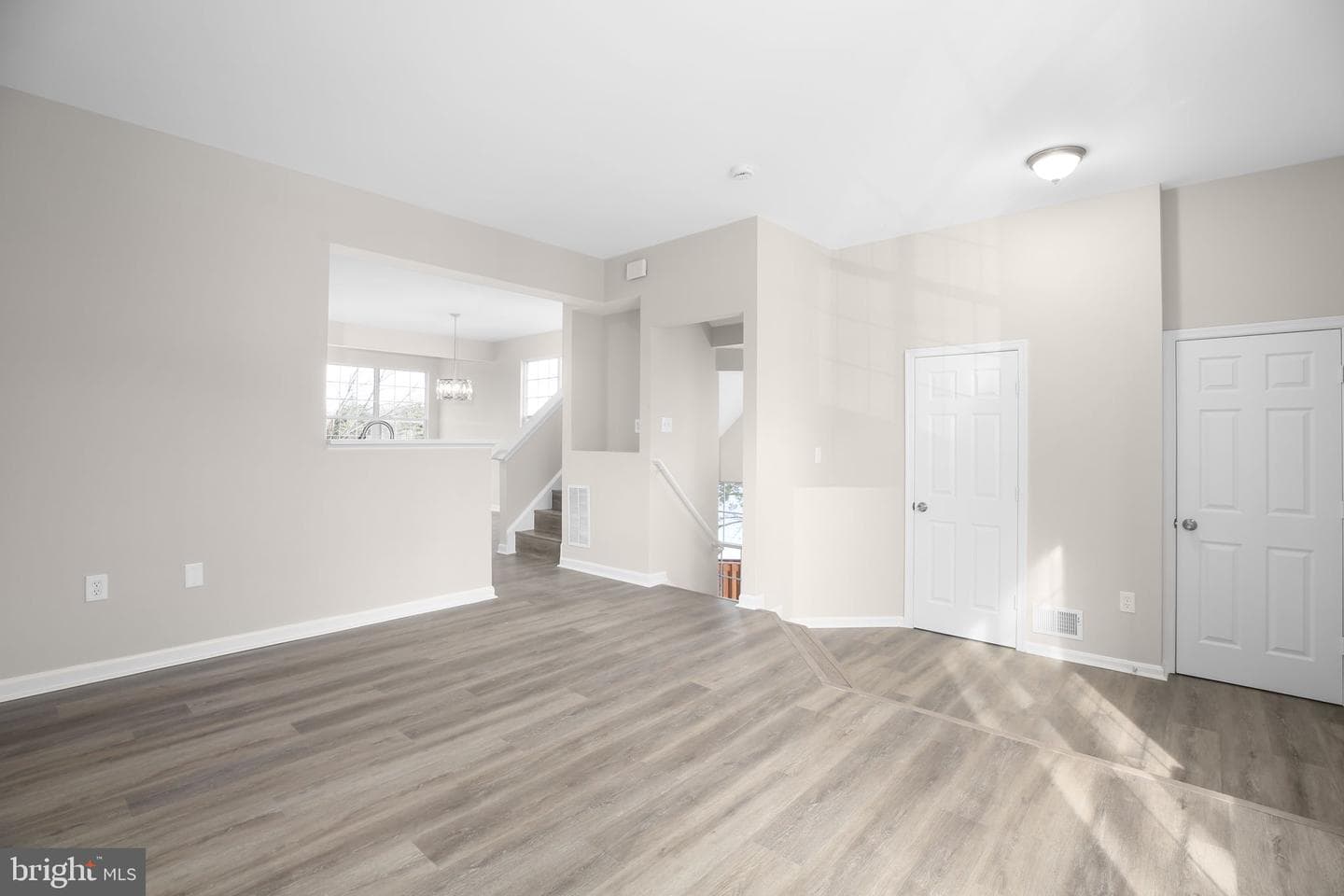 10260 Magnolia Grove Drive photo 7