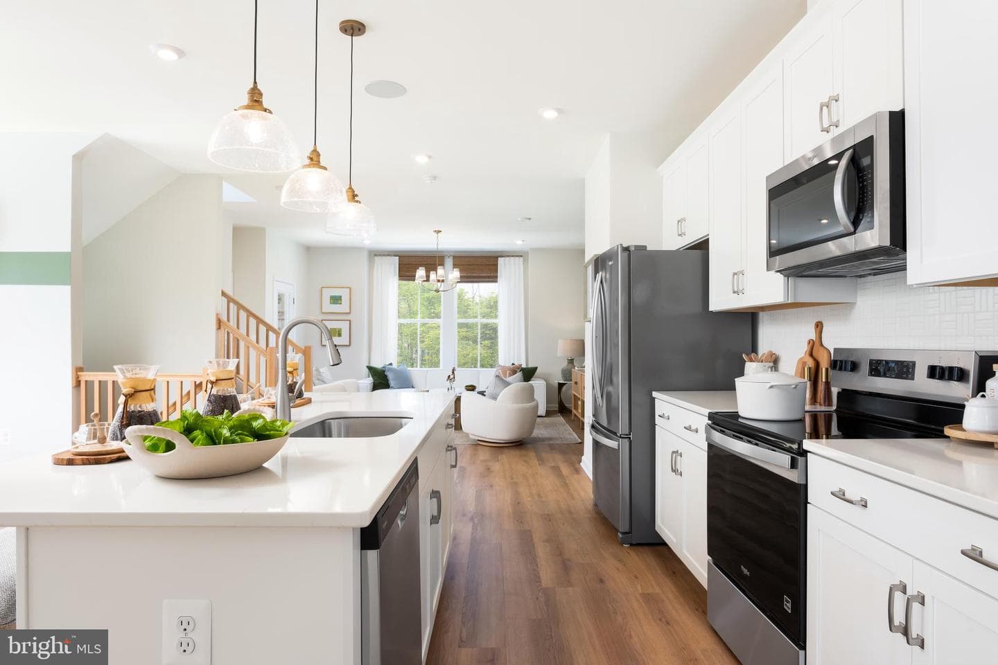 10150 Queens Way photo 20