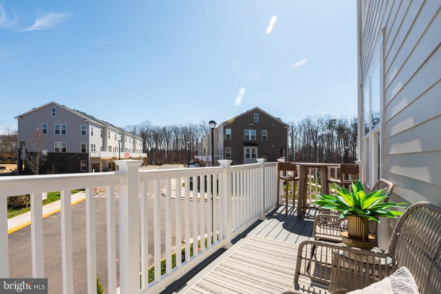 10150 Queens Way photo 43