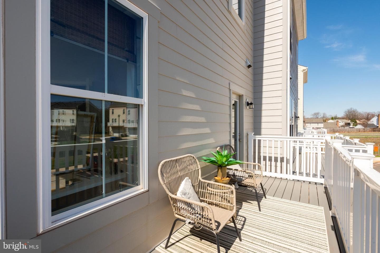10150 Queens Way photo 46