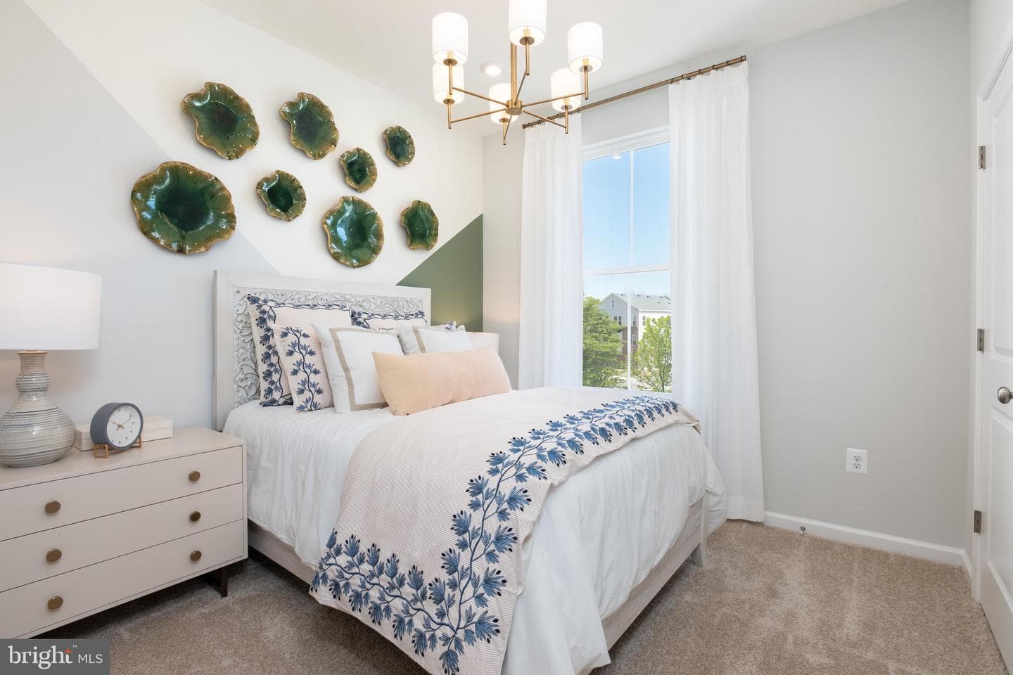10150 Queens Way photo 47