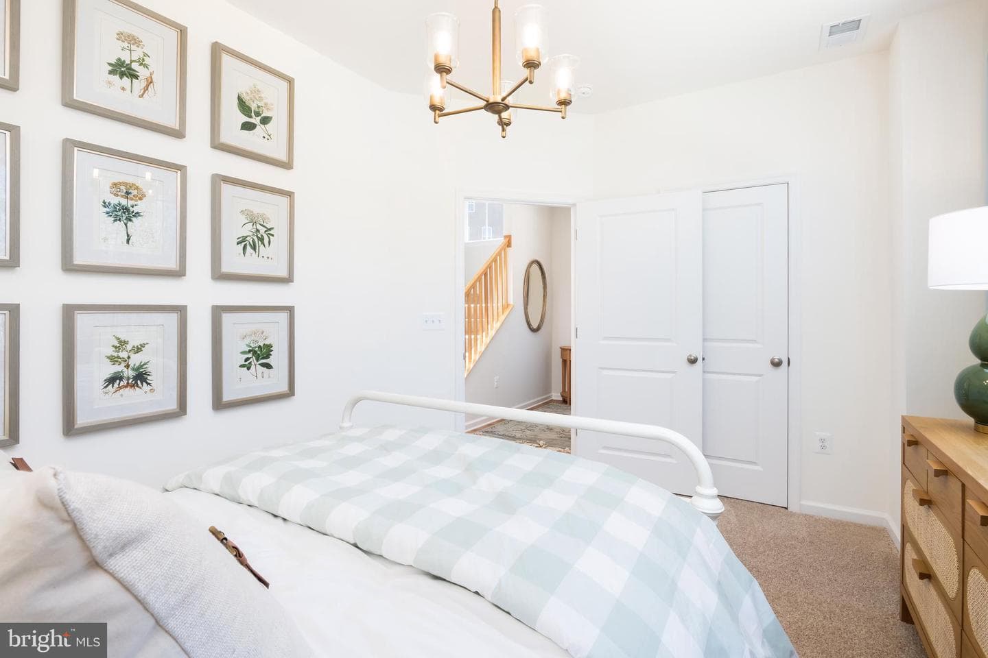 10150 Queens Way photo 52