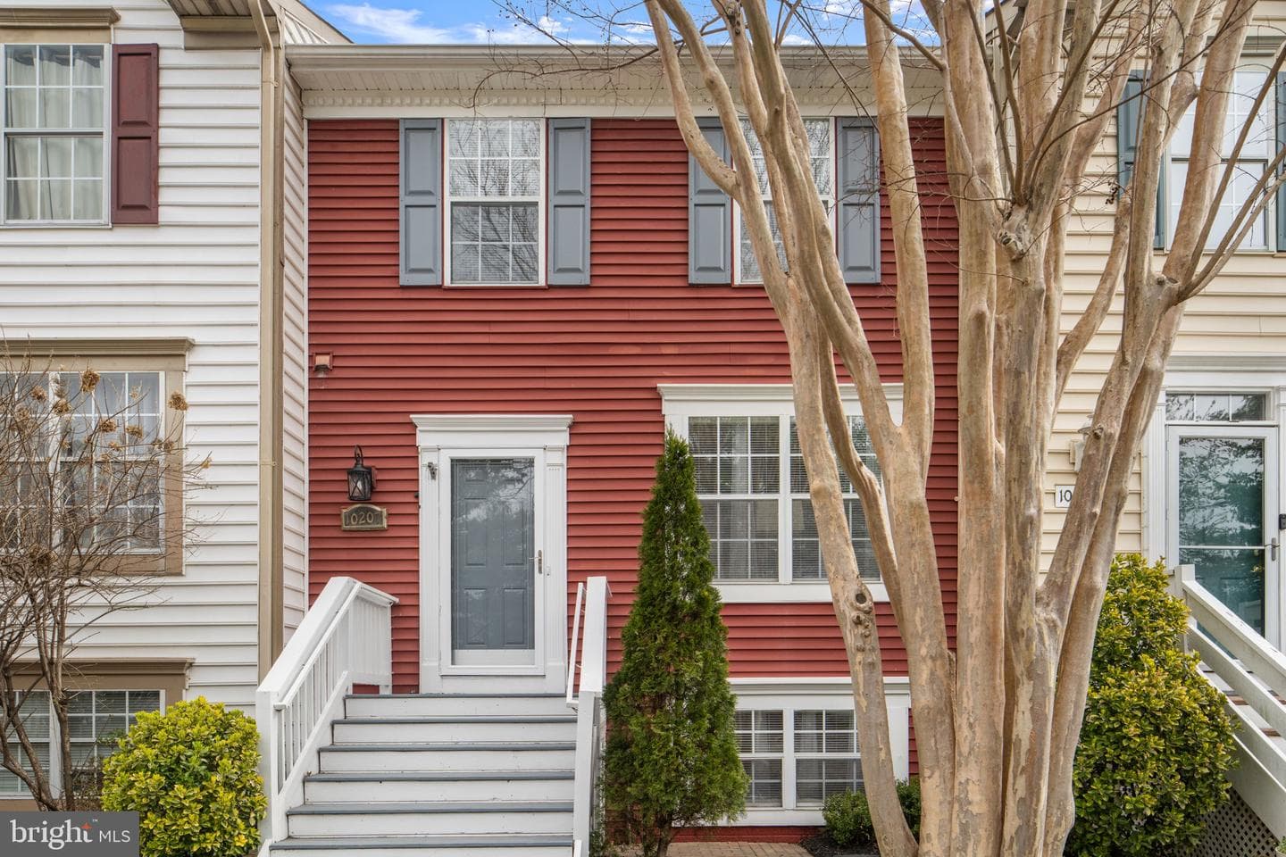 10207 Calypso Drive photo 2