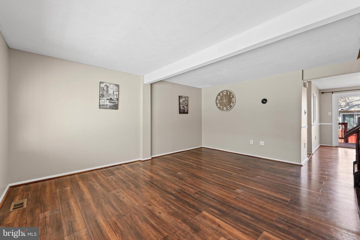 8392 Shady Grove Circle photo 3