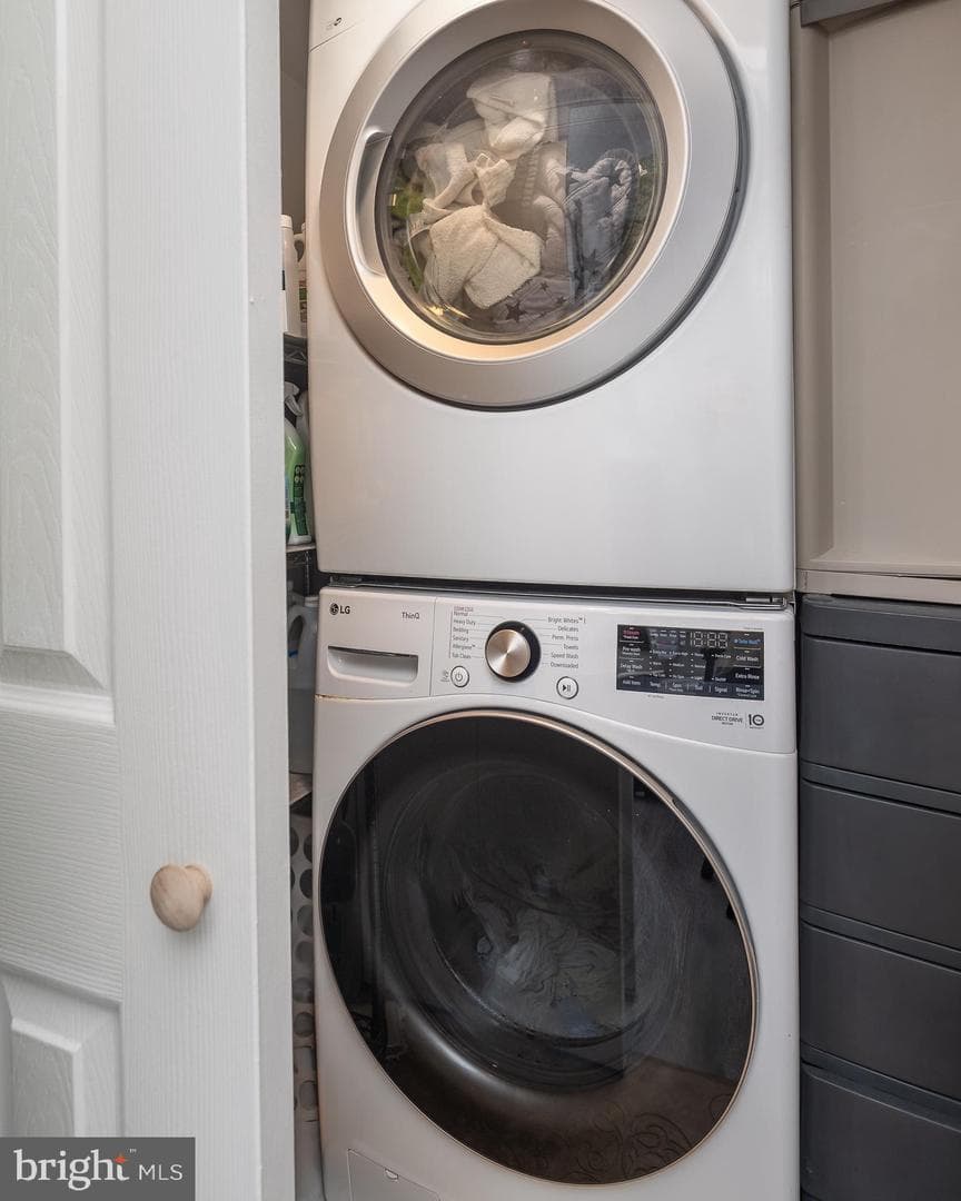 9210 Caspian Way #302 photo 20